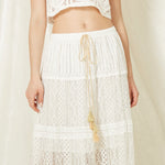 Carica l&#39;immagine nel visualizzatore di Gallery, Crochet White Skirt
